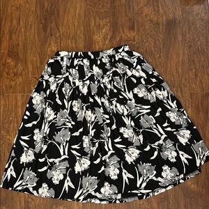 Banana Republic Black and White Floral A-Line Skirt